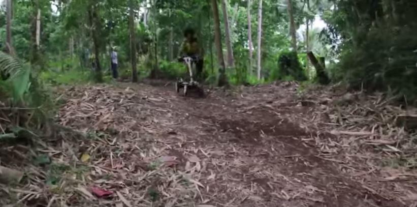 &quot;LIGIRON RACE&quot; Downhill paling ekstrim dari Phillipina 