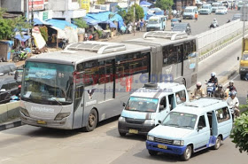 Mengenal Operator - operator TransJakarta Busway