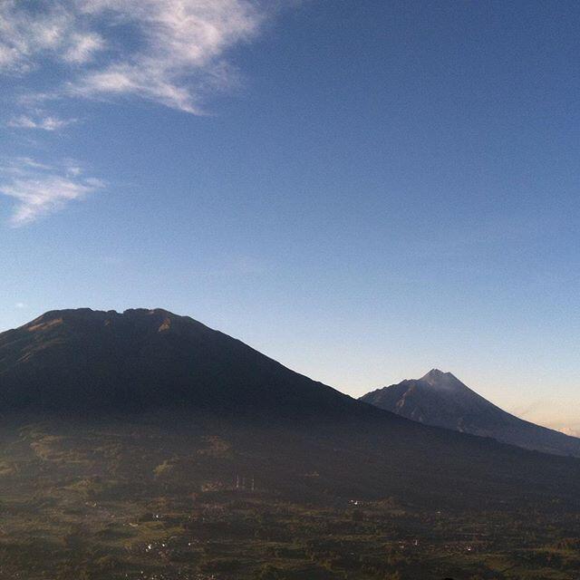 APA YANG KITA LIHAT KETIKA ADA DI GUNUNG2 JATENG