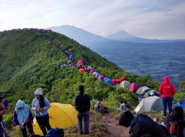 APA YANG KITA LIHAT KETIKA ADA DI GUNUNG2 JATENG