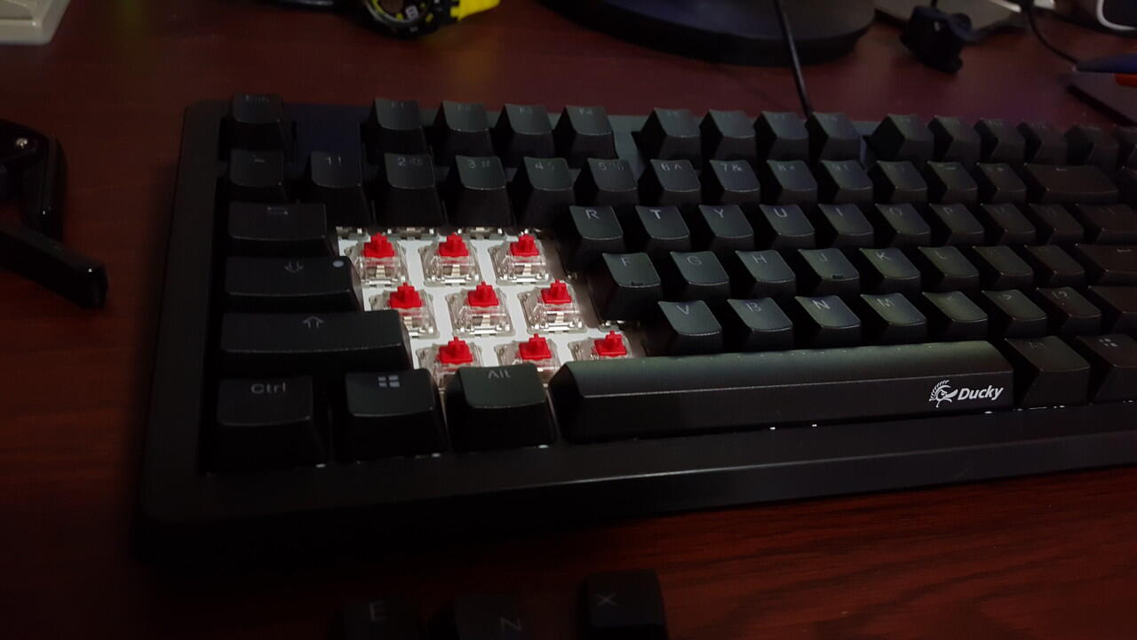 &#91;KEYBOARD&#93; DUCKY SHINE 5 RGB