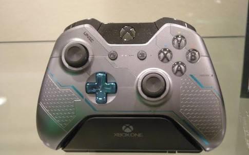 Bantuin pilih gan " Mending X-BOX ONE HaLo5 or X-BOX ELiTE ?? Ane mau beli Vote pliss