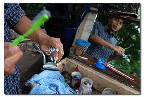Sensasi Bercukur Dibawah Pohon Rindang (DPR)