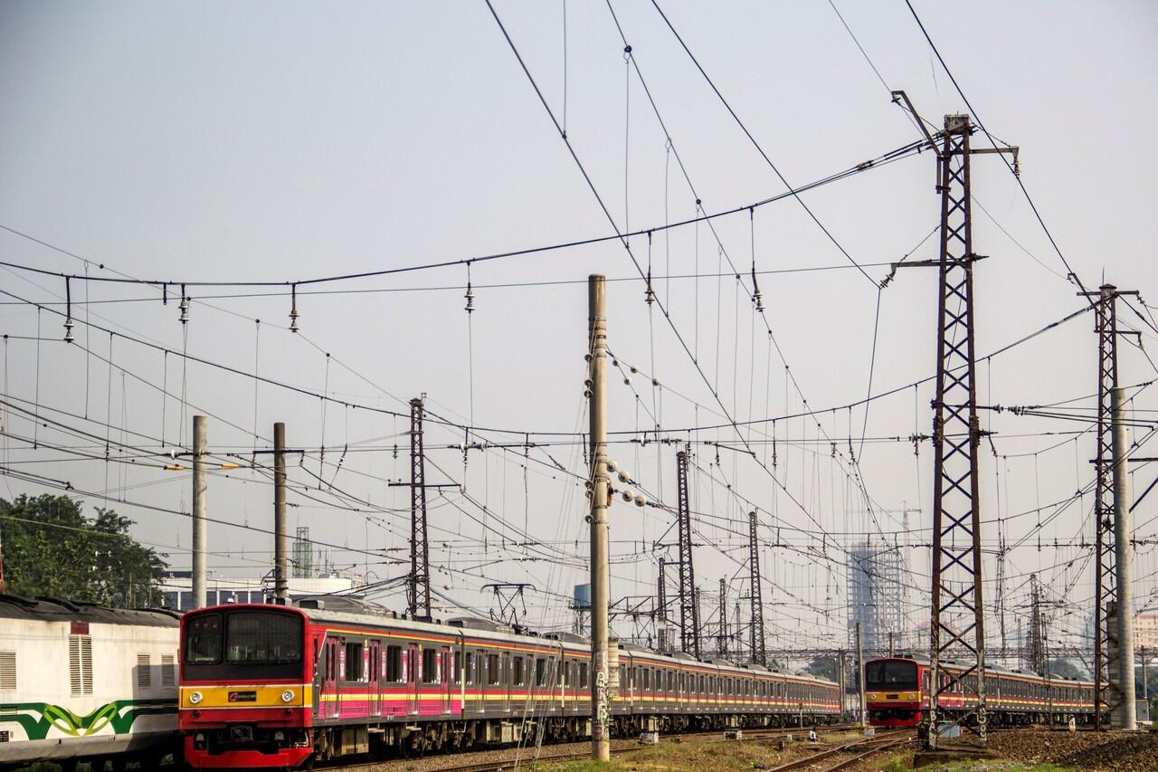 5 Stasiun Kereta Api tersibuk di Jakarta