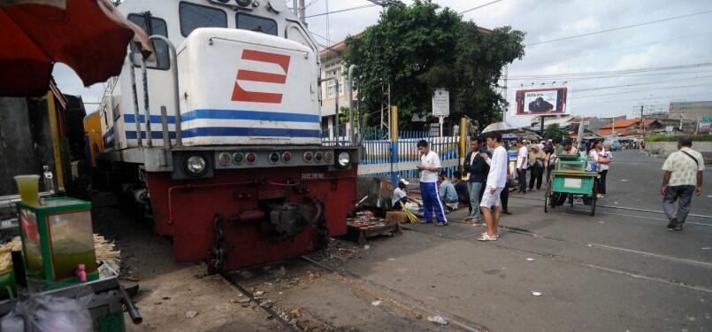 5 Stasiun Kereta Api tersibuk di Jakarta