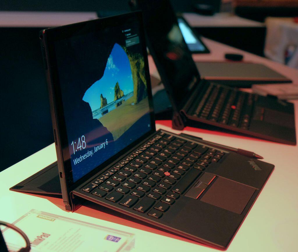 Exclusive: Mencoba Langsung Produk Terbaru Lenovo di CES 2016