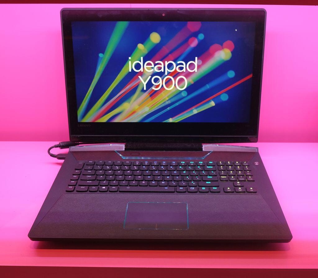 Exclusive: Mencoba Langsung Produk Terbaru Lenovo di CES 2016