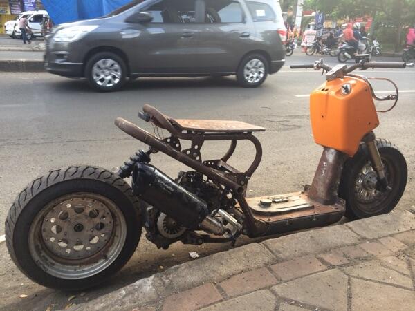 Yang suka Honda Ruckus masuk sini