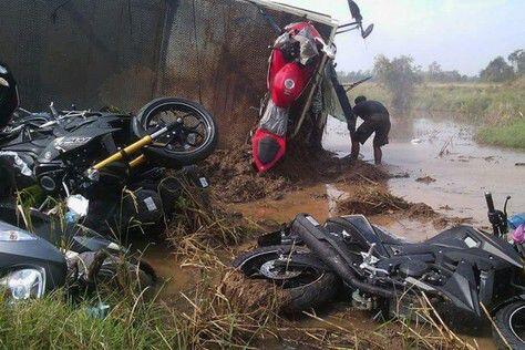 Belum Dirilis di Indonesia, Yamaha MT-15 Ditemukan 'Nyungsep' di Sawah