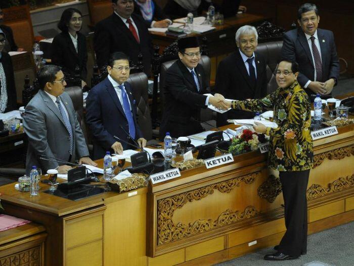 Bagaimana Nasib UU KPK?
