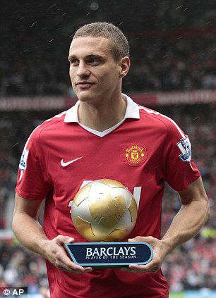 Nemanja Vidic, Bek Legenda Man United Resmi Pensiun