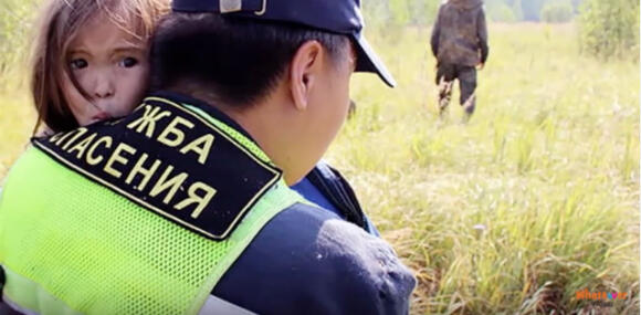 Kisah Gadis 3 Thn Yg Diselamatkan Oleh Anjingnya di Hutan Siberia 'Hachiko Siberia'