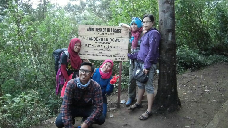 Pendakian Mt. Semeru 3.676 mdpl via Ranu Pane