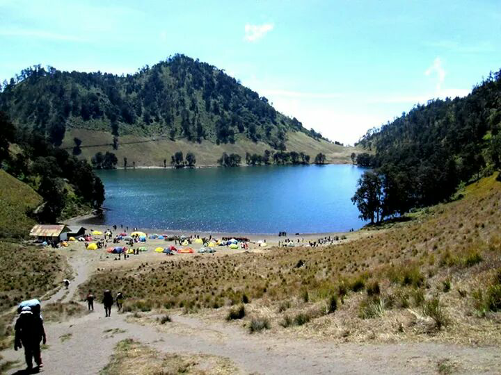 Pendakian Mt. Semeru 3.676 mdpl via Ranu Pane