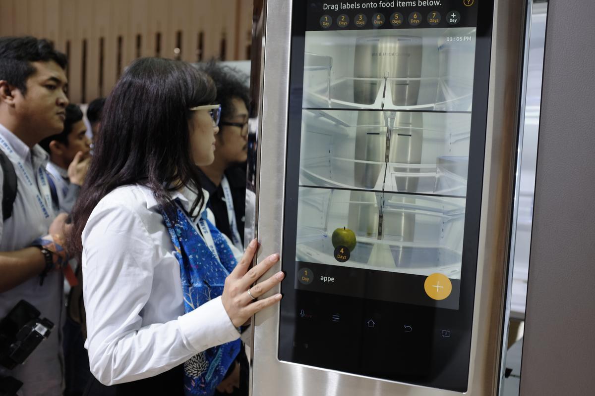 Samsung Forum 2016: Pamerkan Mesin Cuci Inovatif &amp; Kulkas Pintar dengan Kamera