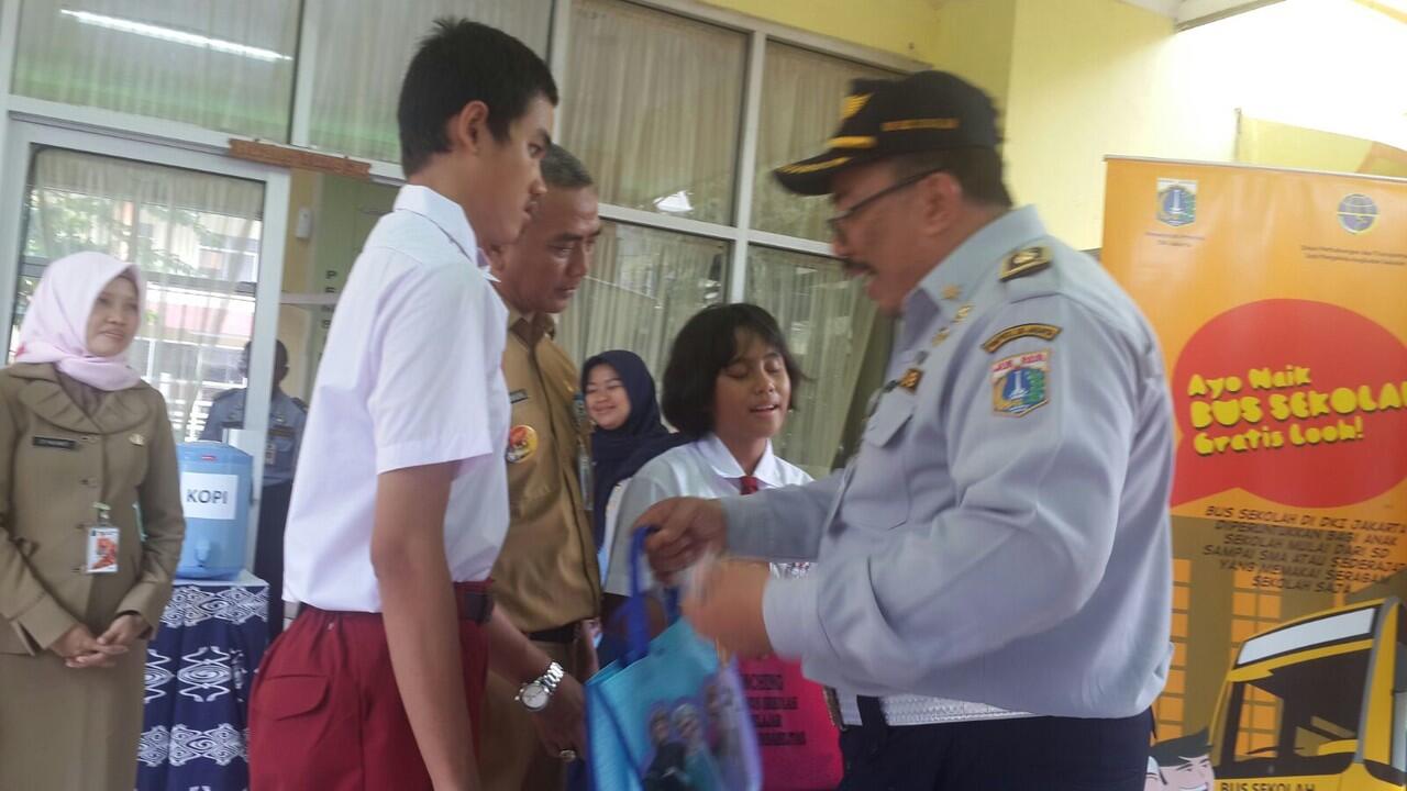 PSBN Cahaya Batin Luncurkan Layanan Bus Sekolah