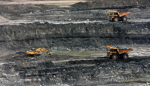 Eksploitasi Alam Tiada Henti, Masihkah Indonesia Layak Disebut “Paru-Paru Dunia”?