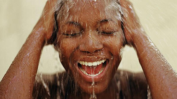 5 Kesalahan yang Sering Dilakukan Saat Mandi