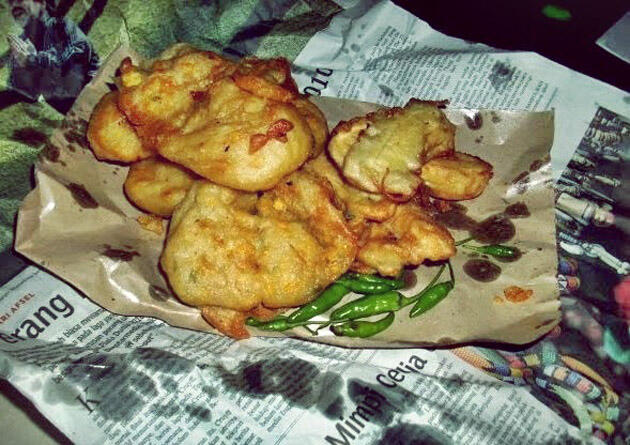 Orang-Orang Yang Tanpa Disadari Ternyata Butuh Media Cetak