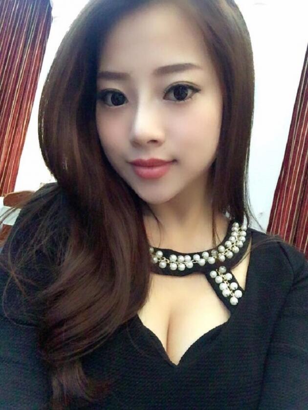 &#91;FOTO HOT BB 21++&#93; Wendy Wen, Saxofonista SEKSI Bikin Ngiler