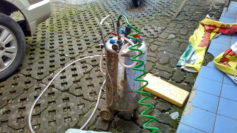 Sekecil apapun usaha anda, tetap anda BOSnya