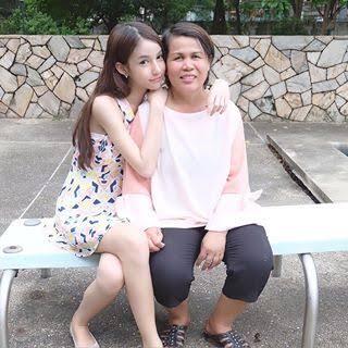 artis cantik thailand Rinrada Thurapan