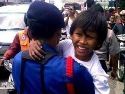 MIRIS !!! 6 Kisah Anak-Anak Yang Pernah Menarik Perhatian Masyarakat Indonesia