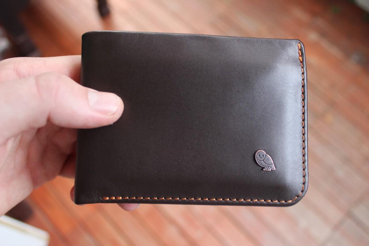 Perbedaan dompet Cewek dan Dompet Cowok serta isinya