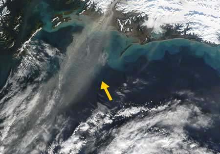 Air Laut 2 Warna Di Alaska