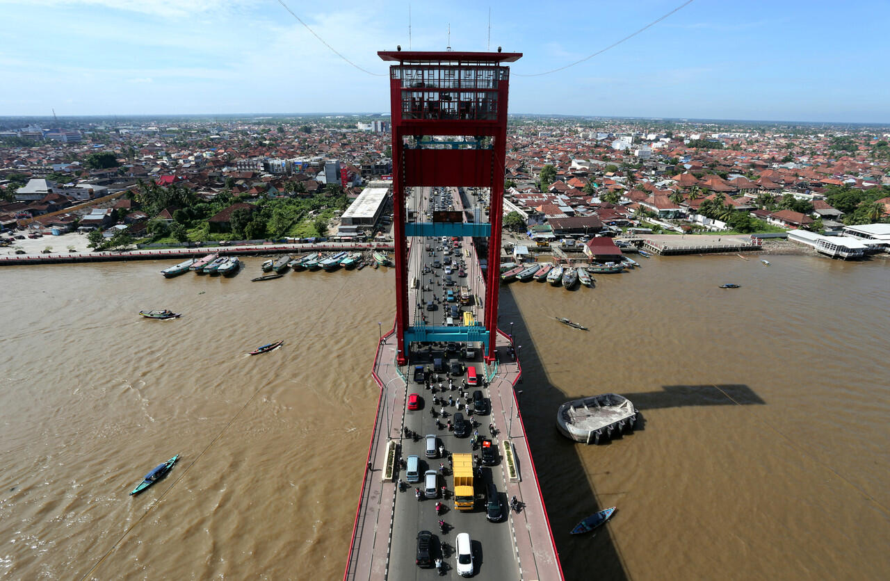 JANGAN DAN SEBAIKNYA ( WISATAWAN DAN MASYARAKAT PALEMBANG MASUK )