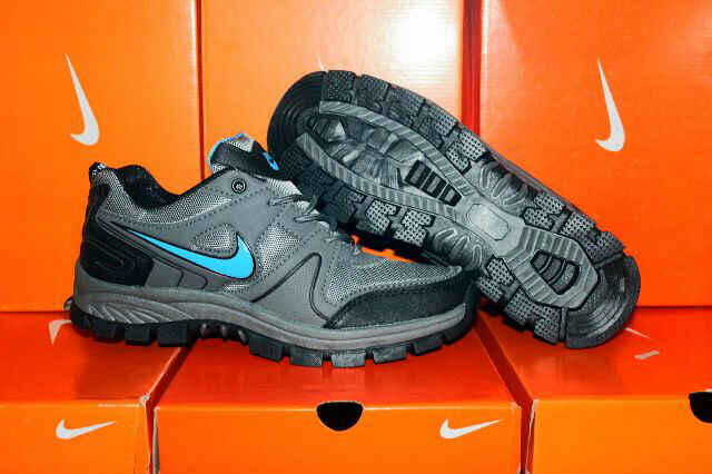 Jual Sepatu Sport, Running Shoes, Casual Branded dan Handmade Muraaah Meriaah...