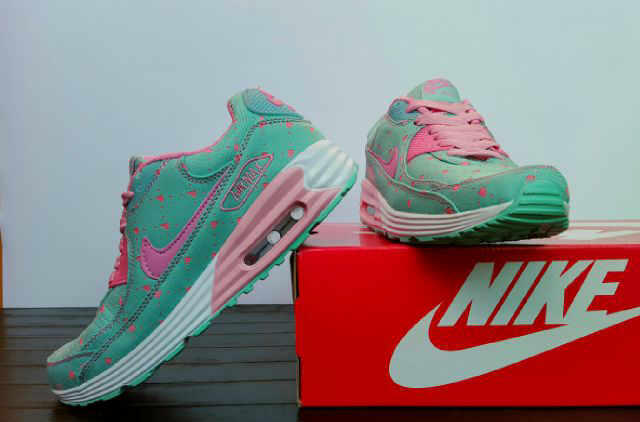 Jual Sepatu Sport, Running Shoes, Casual Branded dan Handmade Muraaah Meriaah...