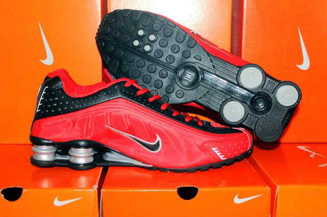 Jual Sepatu Sport, Running Shoes, Casual Branded dan Handmade Muraaah Meriaah...