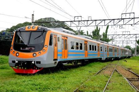 25 Deretan Kereta Api Keren Buatan Anak Bangsa
