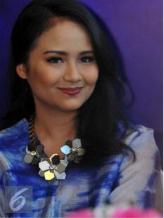 Gita Gutawa, Penyanyi Mungil yang Semakin Dewasa &#91;++FOTO&#93;