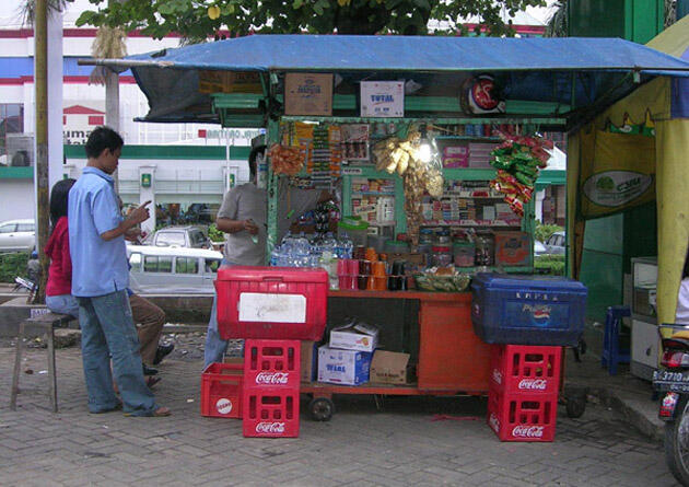 Orang Yang Sering Kamu Hampiri Saat Bertanya Alamat di Jalan