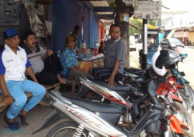 Orang Yang Sering Kamu Hampiri Saat Bertanya Alamat di Jalan