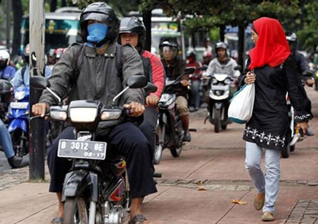 Orang Yang Sering Kamu Hampiri Saat Bertanya Alamat di Jalan