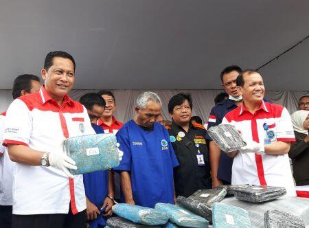 BNN Musnahkan Ribuan Gram Ganja dan Sabu