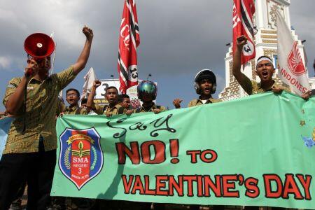Pemkot Tangerang Larang Pelajar Rayakan Valentine