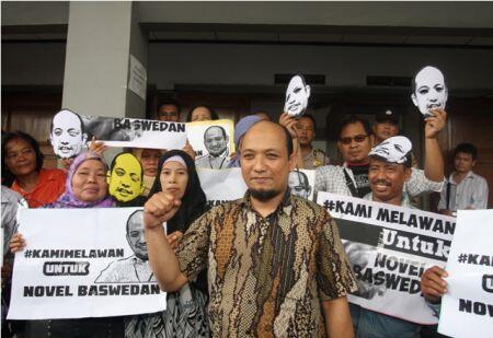 Novel Dipastikan Tetap di KPK