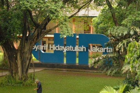 Program Studi Ditutup, Orang Tua Mahasiswa Gusar