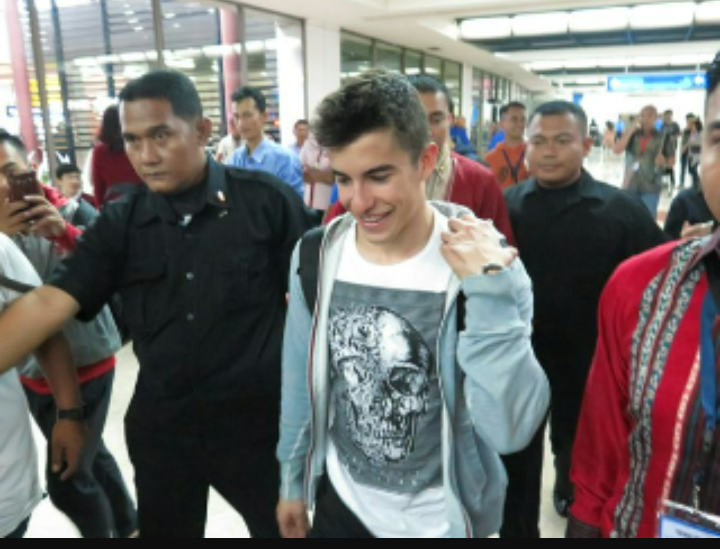 Tiba di Indonesia, Marc Marquez Langsung Makan Mi