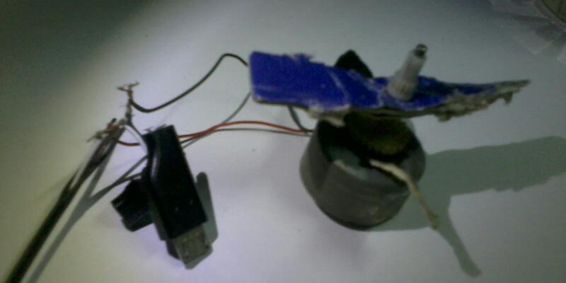 charger hp agan panas?