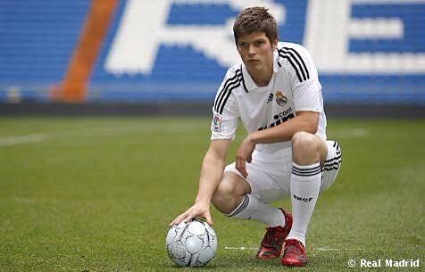 PEMAIN BINTANG YANG SIAL SETELAH BERGABUNG DENGAN REAL MADRID