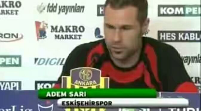 Nama Nama nyeleneh di jagat sepak bola