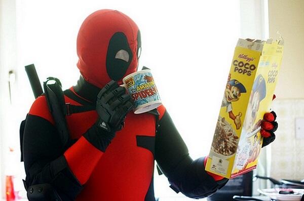 Hal-hal yang Sulit Dilakukan oleh Deadpool dengan Kostumnya