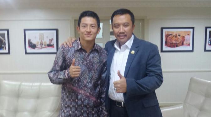 &#91;Breaking News&#93; Menpora Pastikan Rio Haryanto Bakal Ngegas di Formula (F1), Cek Gan!