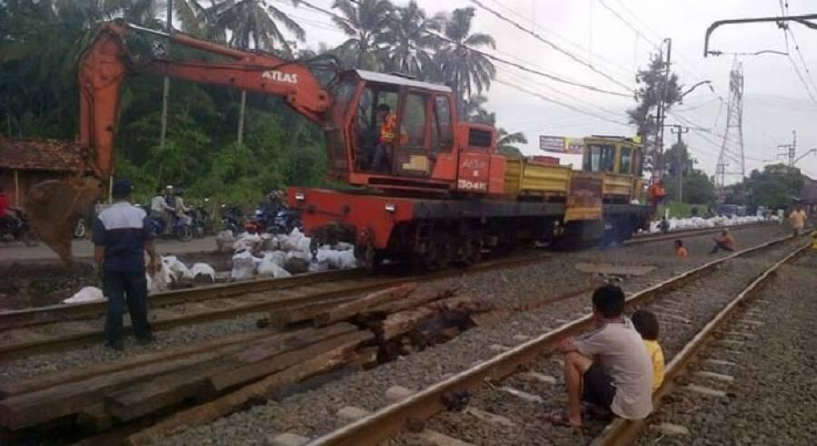 Kereta Api Penolong di Indonesia