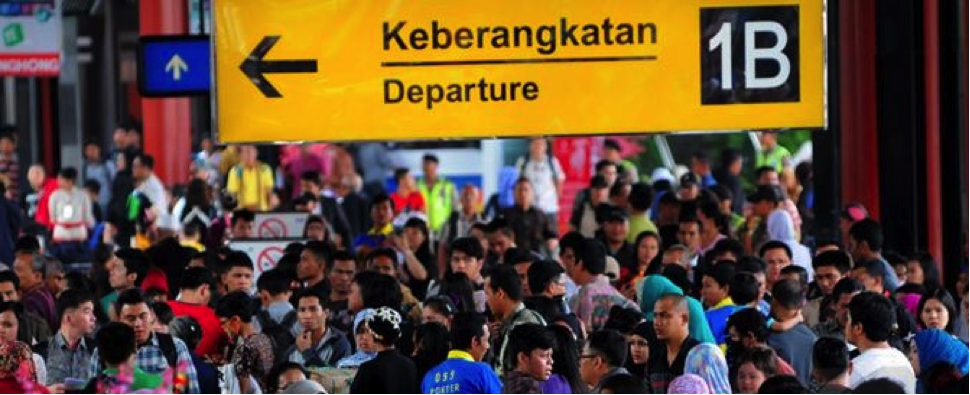 Rute Penerbangan Pesawat Banyak Pilihan, Orang Lebih Pilih Naik Pesawat, Gan!